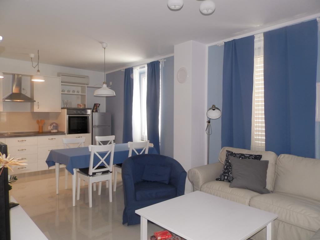 Apartment Kiki Candy Malinska Zimmer foto
